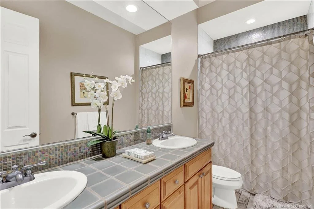 Photo of 5 Palama Way