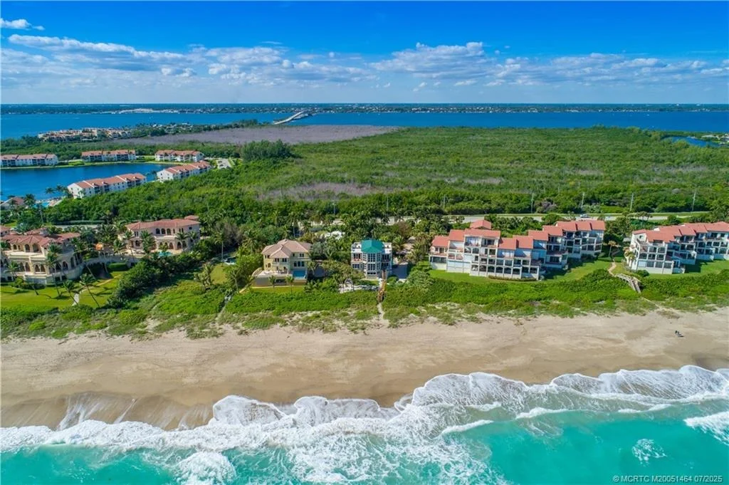 Photo of 4643 NE Ocean Boulevard
