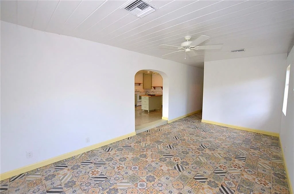Photo of 816 SE Stafford Drive