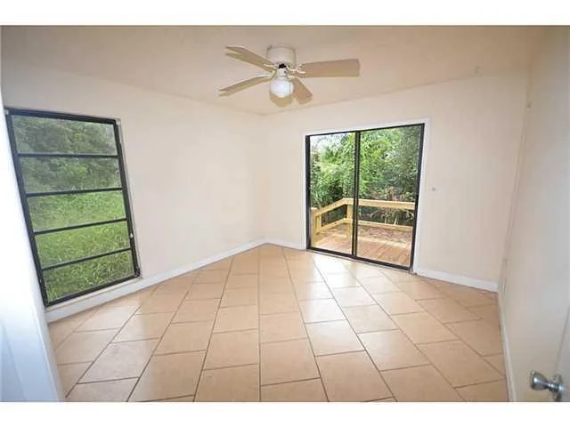 Photo of 4882 SE Bayshore Terrace