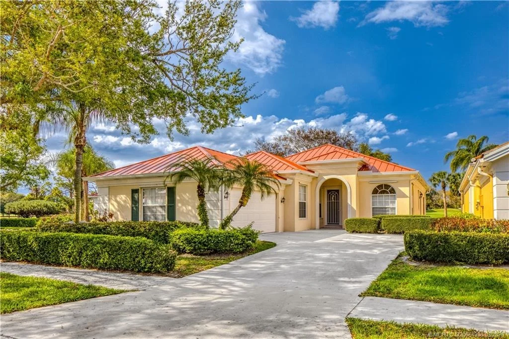 Photo of 1477 SW Eagleglen Place