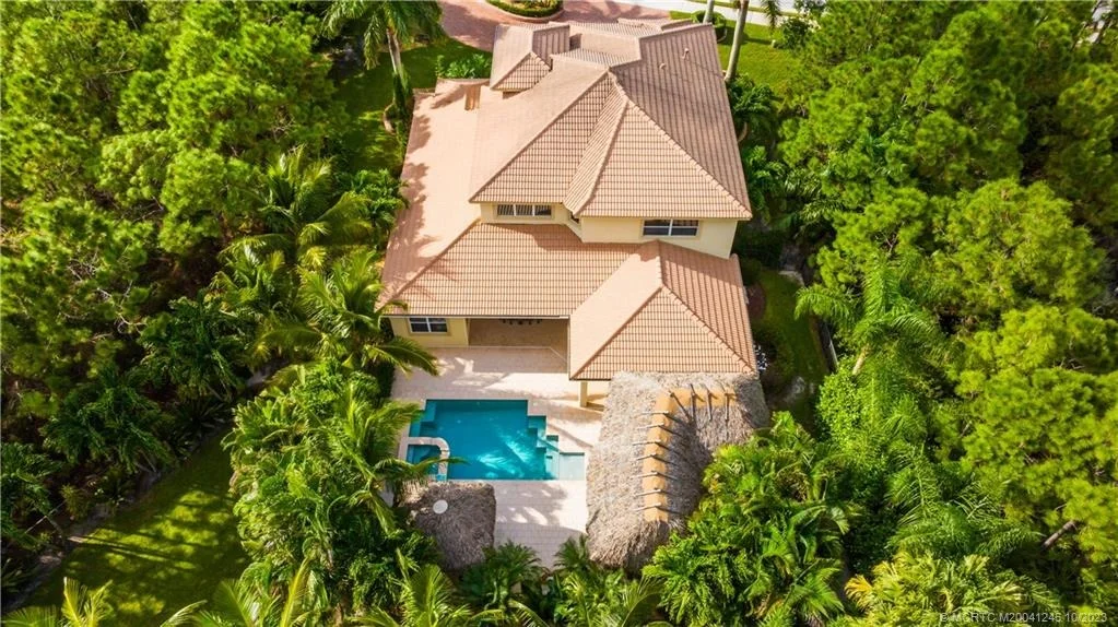 Photo of 310 SE Paysage Trail