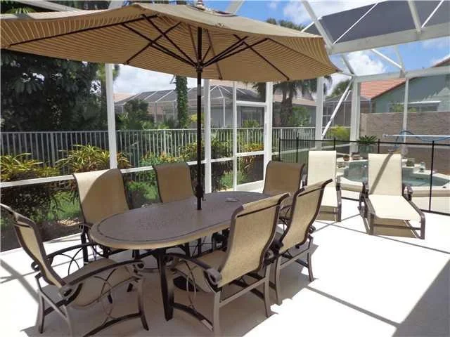 Photo of 7152 SE Twin Oaks Circle