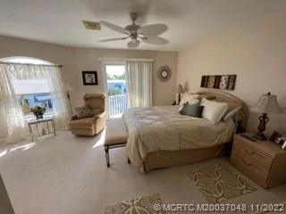 Photo of 601 S Nettles Boulevard