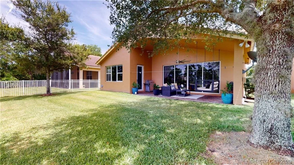 Photo of 1365 SE Fleming Way