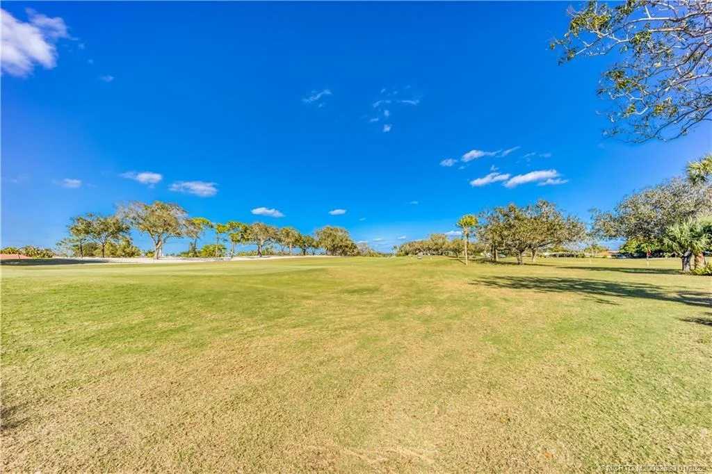Photo of 3653 SE Fairway East