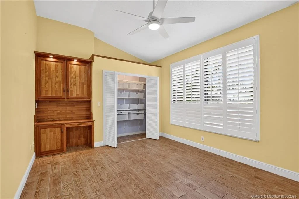 Photo of 672 SE Pin Oak Terrace