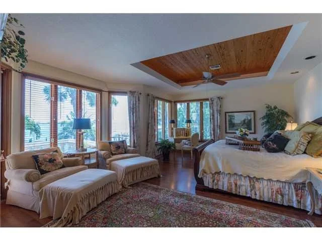 Photo of 22 CASTLE HILL Way