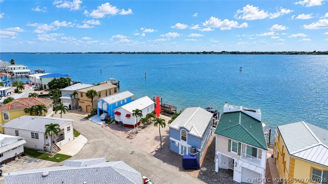 Photo of 47 Nettles Boulevard