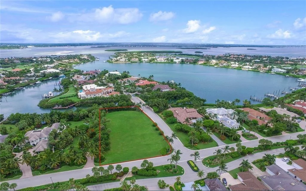 Photo of 6934 SE Harbor Circle