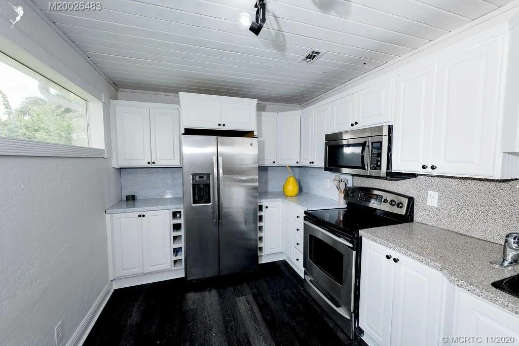Photo of 35 SW Cabana Point Circle SW