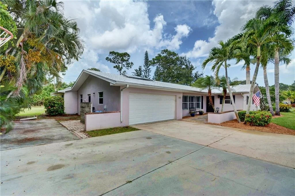 Photo of 1663 NW Spruce Ridge Drive