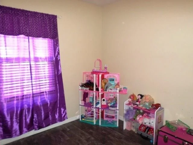 Photo of 6345 5th Place