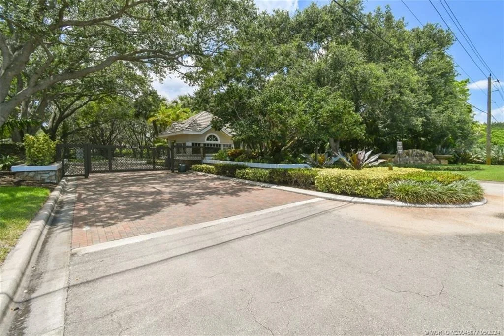 Photo of 18797 SE River Ridge Road