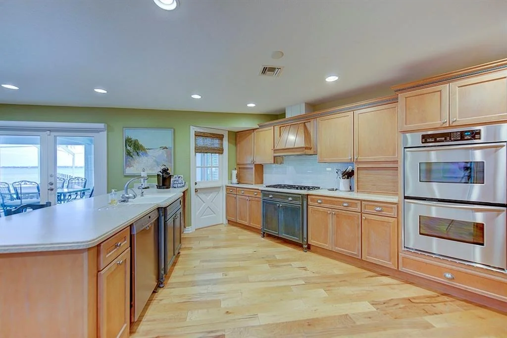 Photo of 4360 NE Joes Point Road