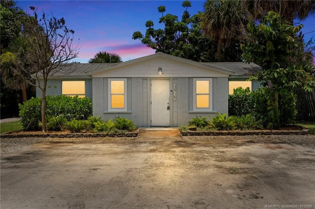 Photo of 3915 SE Salerno Road