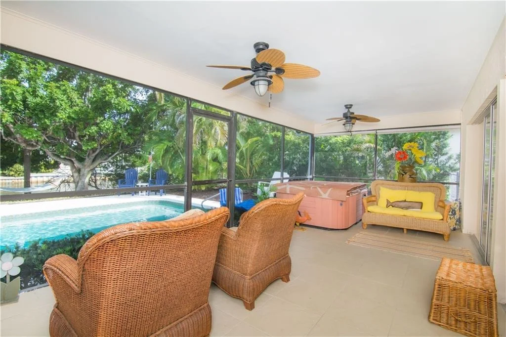 Photo of 19 Leeward Circle
