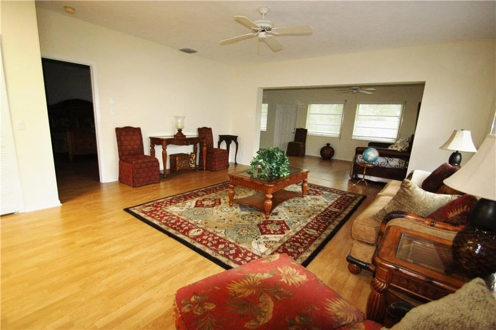 Photo of 3832 SE Fairway W