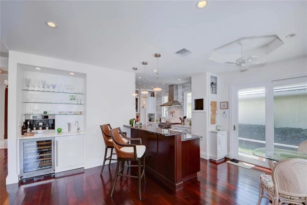 Photo of 3422 SE Cambridge Drive