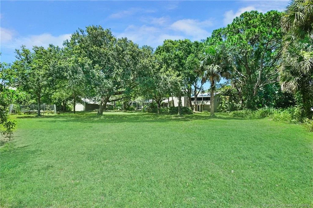 Photo of 5513 Spruce Drive