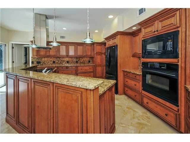 Photo of 11 Oakwood Drive