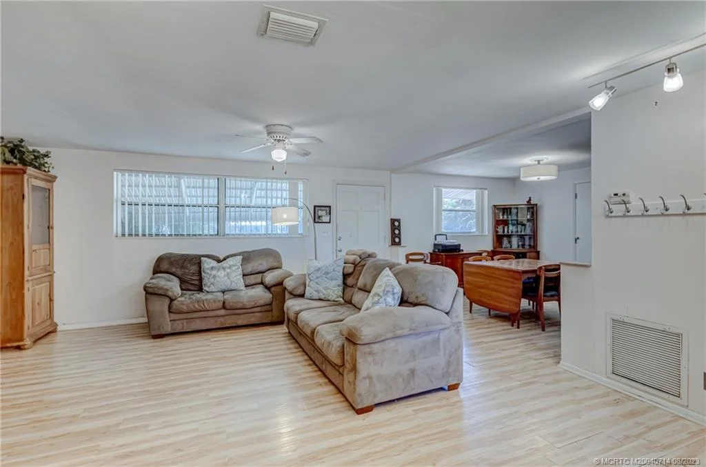 Photo of 5893 Williamson Road