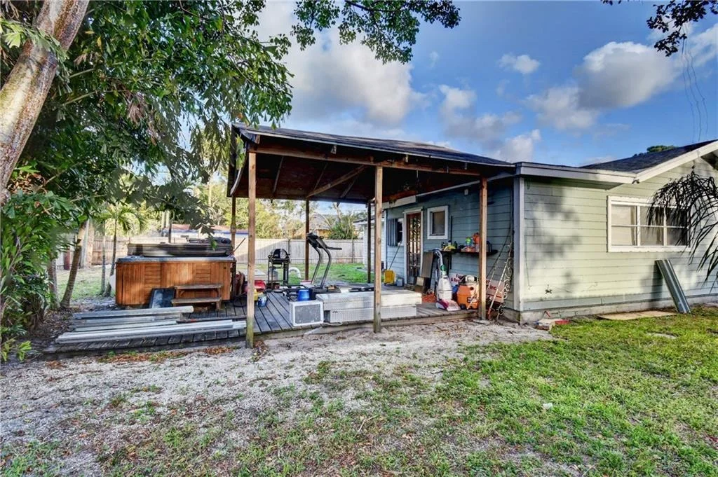 Photo of 847 SE 15th Street
