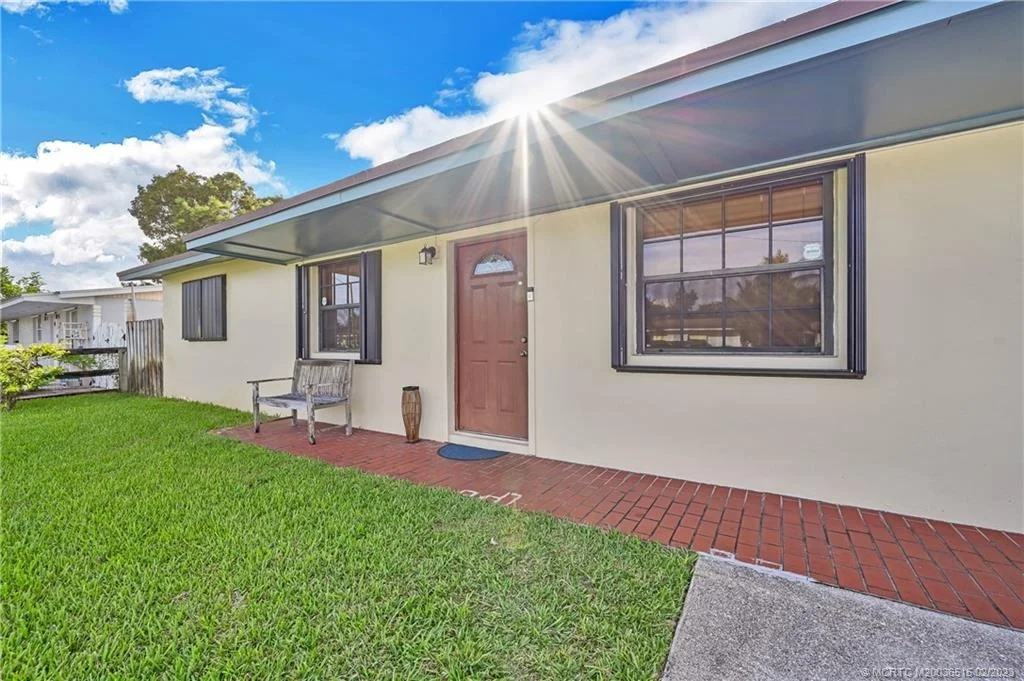 Photo of 1077 Drexel Road