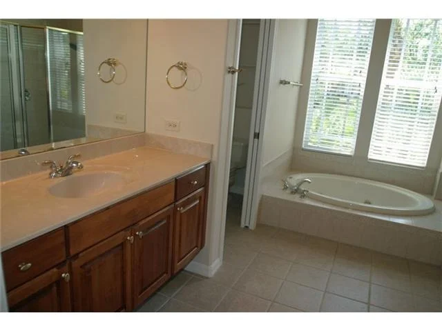 Photo of 30 Castle Hill Way