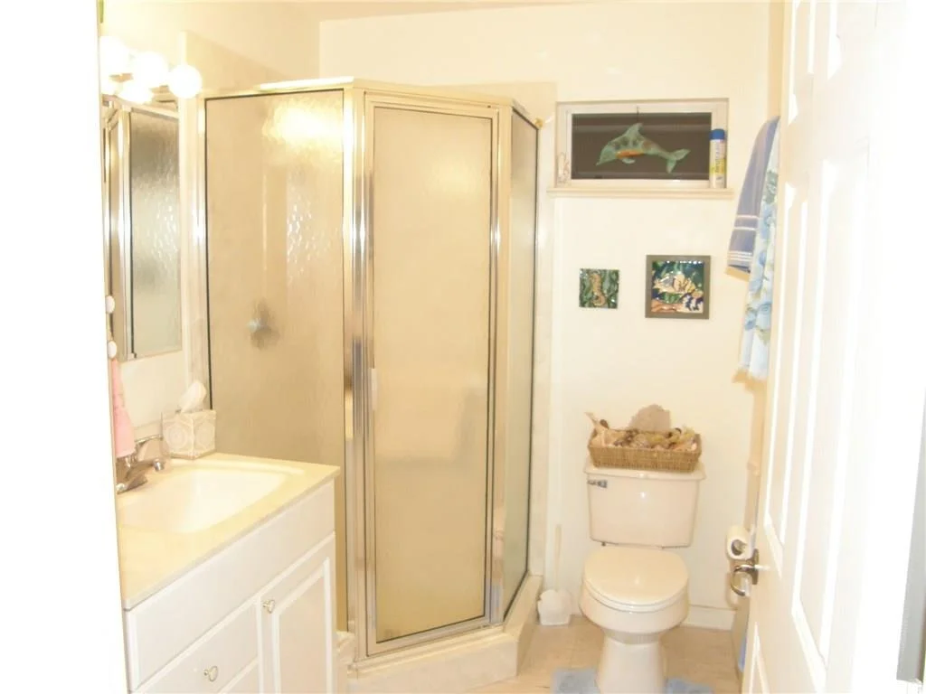 Photo of 14 Nettles Boulevard