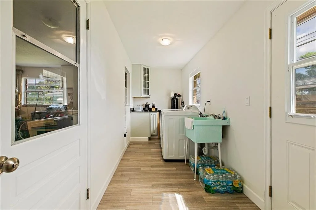 Photo of 6489 SE Lake Circle