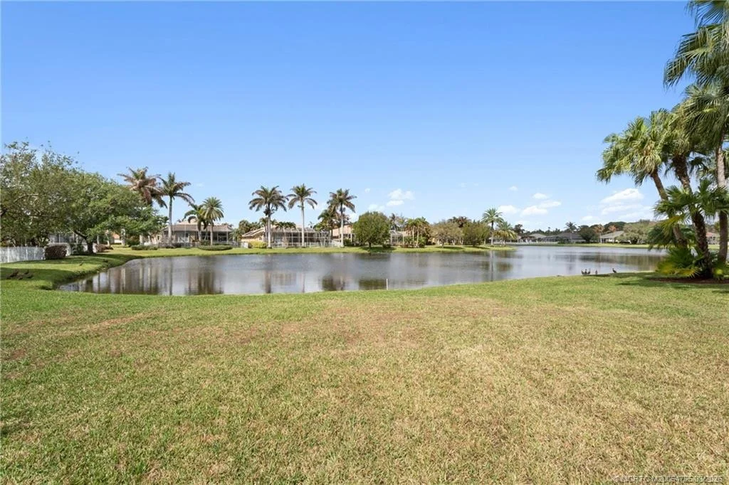 Photo of 758 SW Blue Stem Way