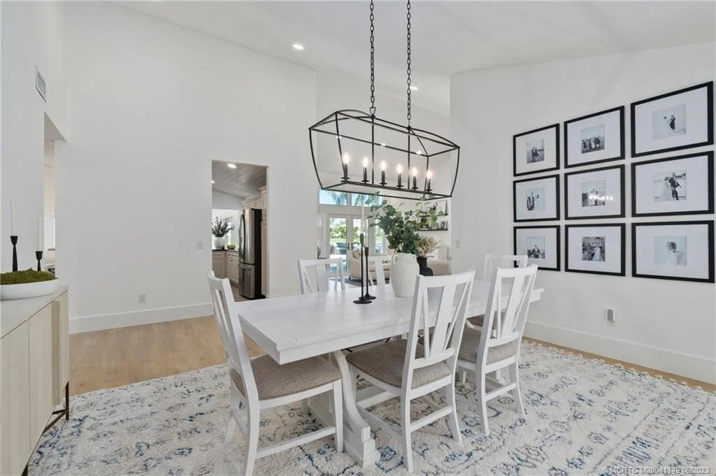 Photo of 6741 SE Harbor Circle