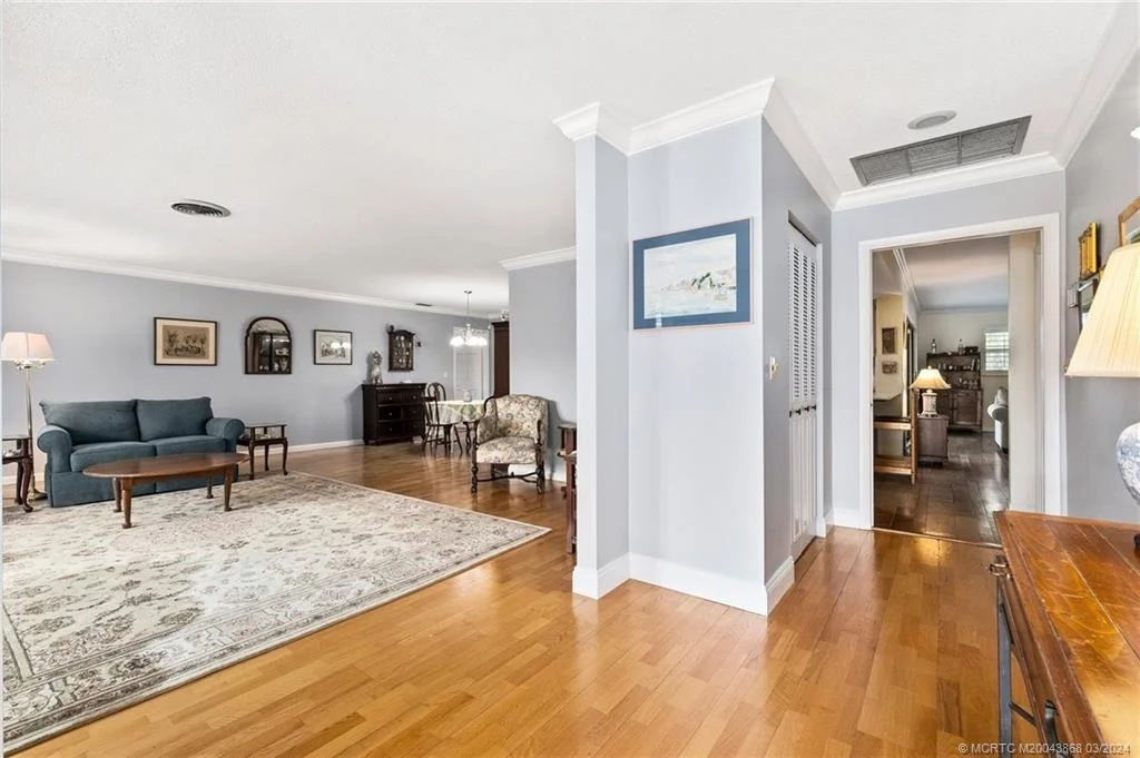 Photo of 4103 SE Fairway E