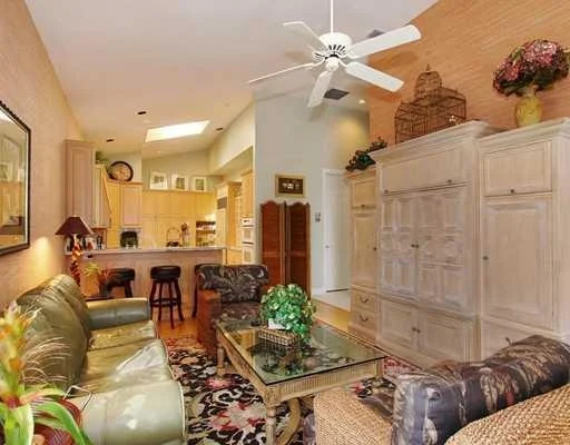 Photo of 6930 SE LAKEVIEW Terrace