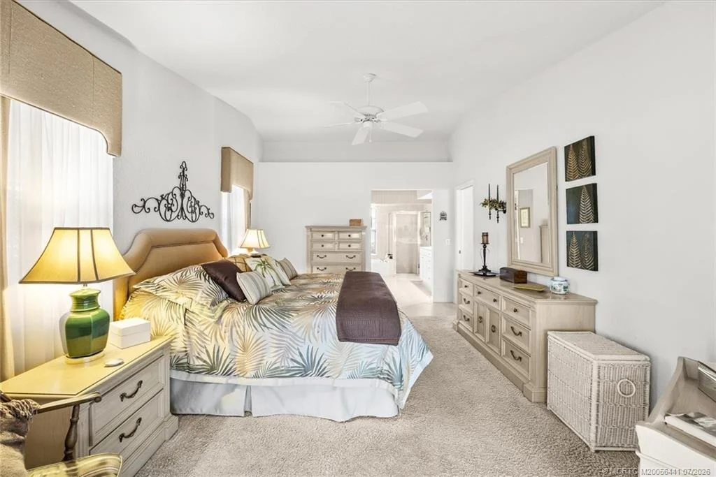 Photo of 2375 NW Cove View