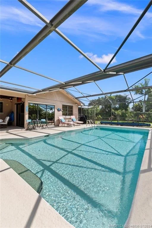 Photo of 4429 SE Bayshore Terrace