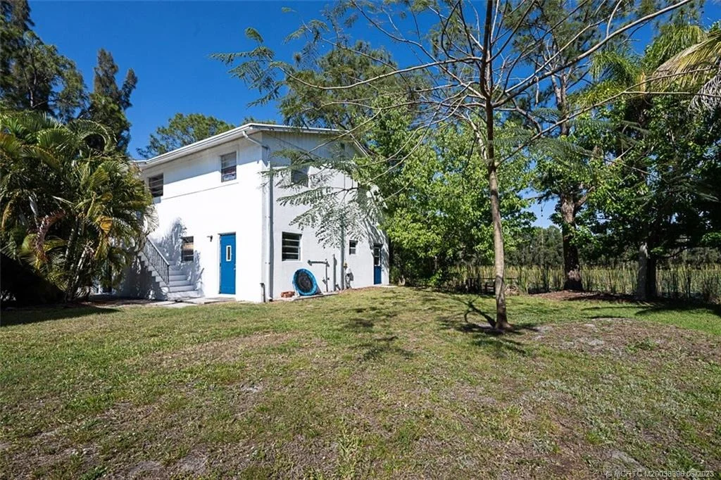 Photo of 6239 SE Lake Circle Drive