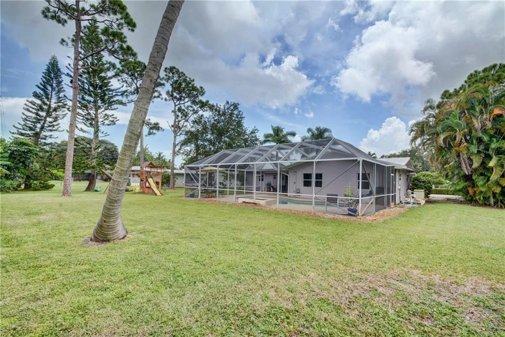 Photo of 1663 NW Spruce Ridge Drive