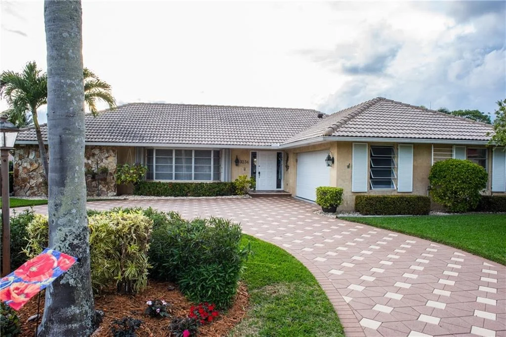 Photo of 3234 SE Fairway E