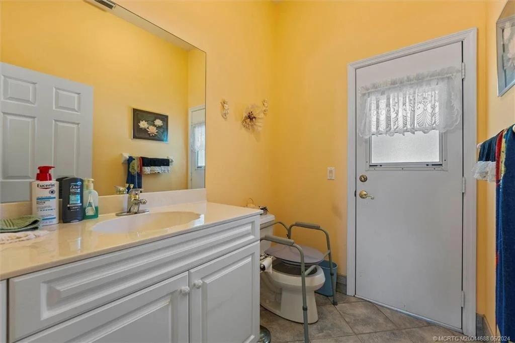 Photo of 3375 SE Court Drive