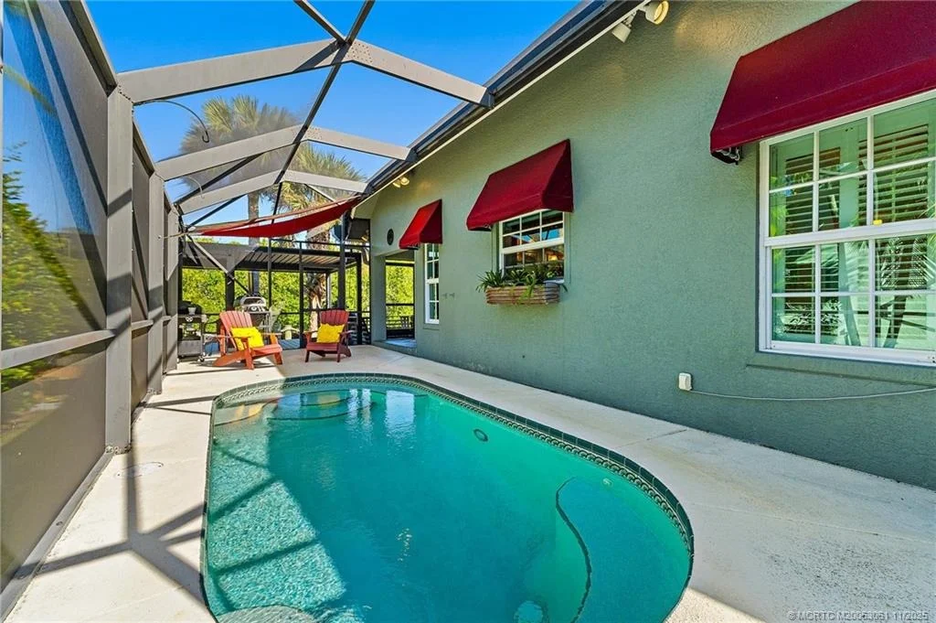 Photo of 655 SW Salerno Road