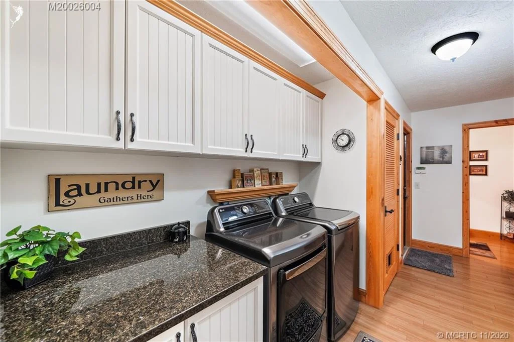 Photo of 254 SE Wells Drive