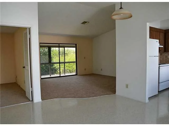 Photo of Unit 210 at 800 NW Fork Road