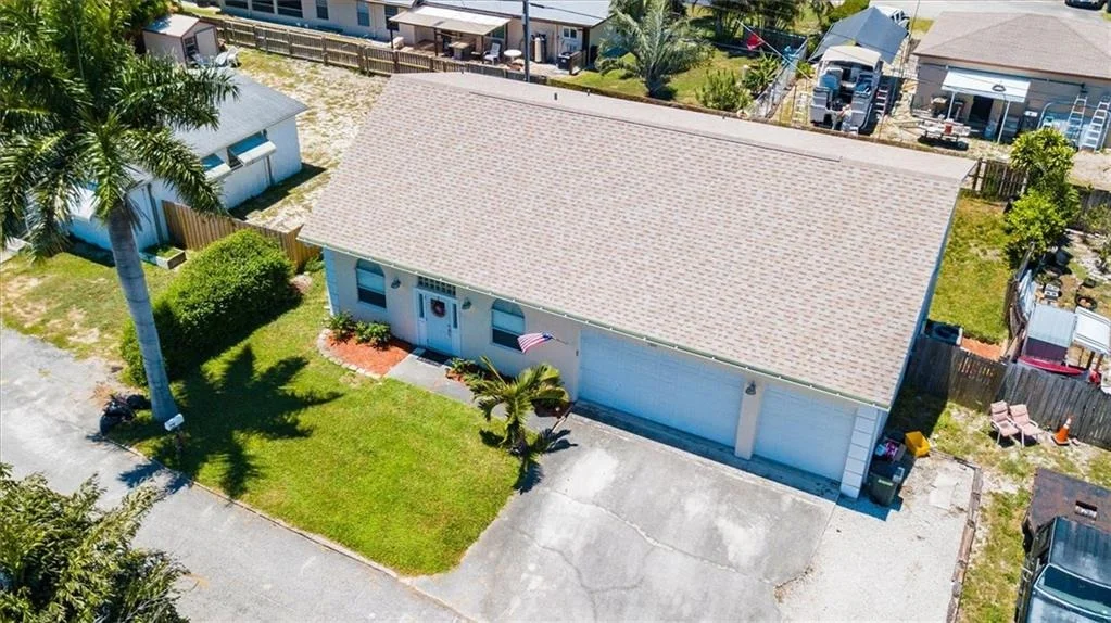 Photo of 1833 Len Drive