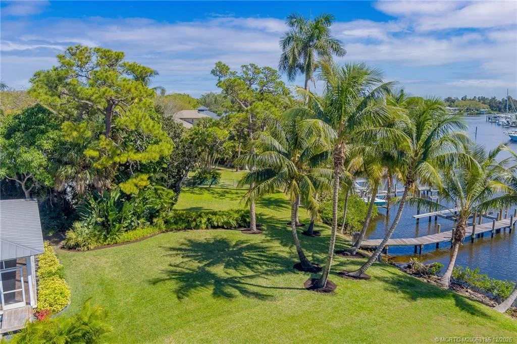Photo of 3404 SE Inlet Harbor Trail