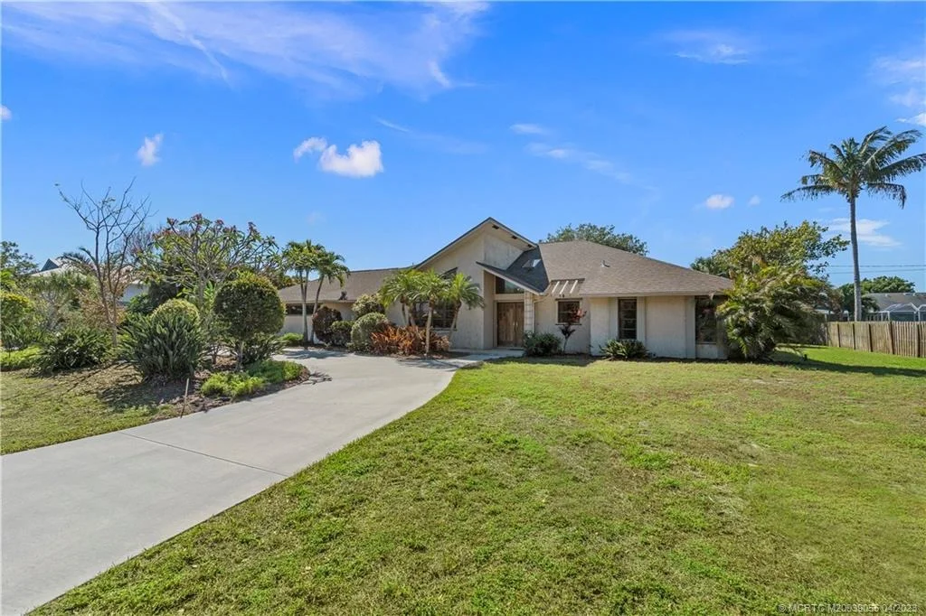 Photo of 5374 SE Inlet Place