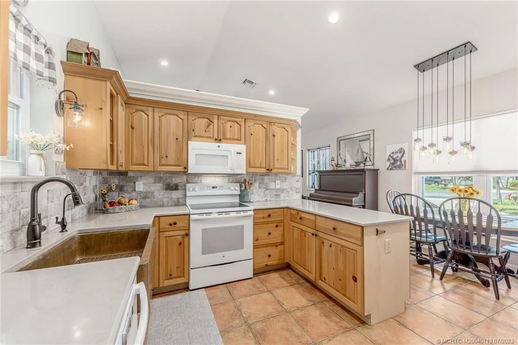 Photo of 27 Aqua Ra Drive