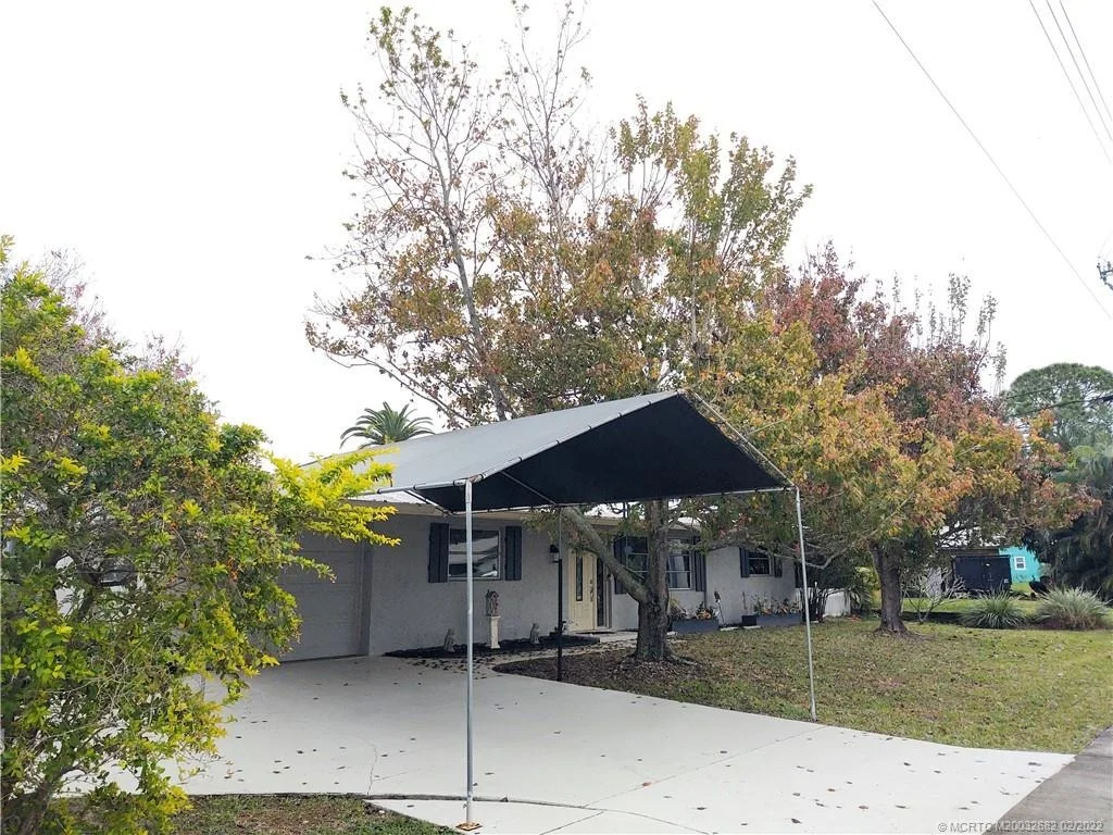 Photo of 4741 SE Edison Avenue