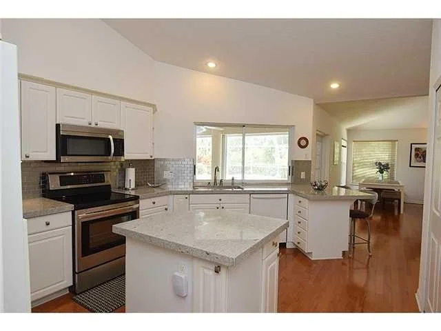 Photo of 1676 NW Pine Lake Drive